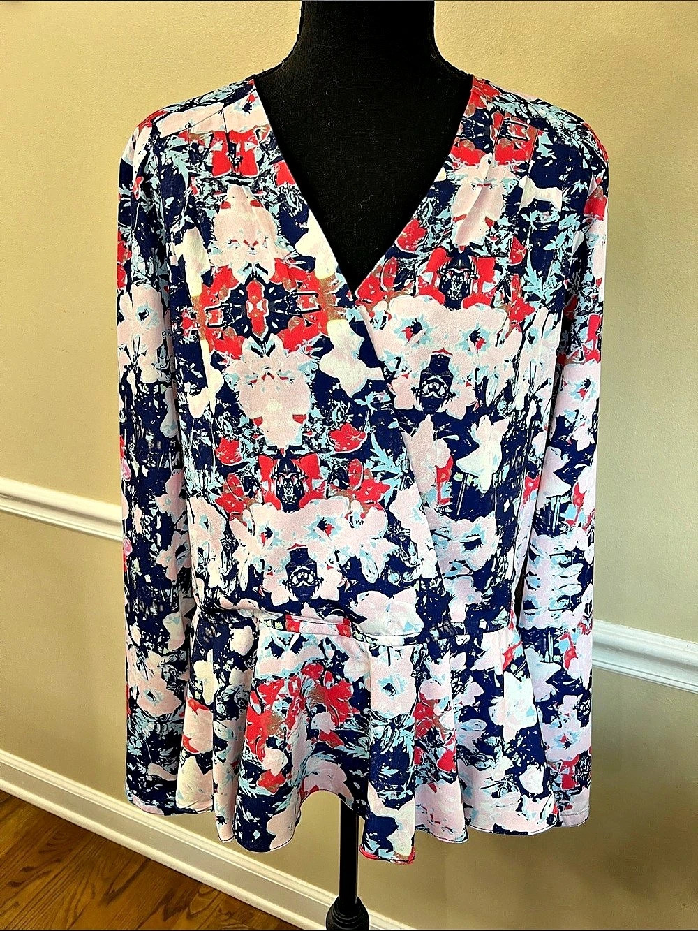 RED Saks Fifth Avenue Floral Top in Blue & Pink Like New